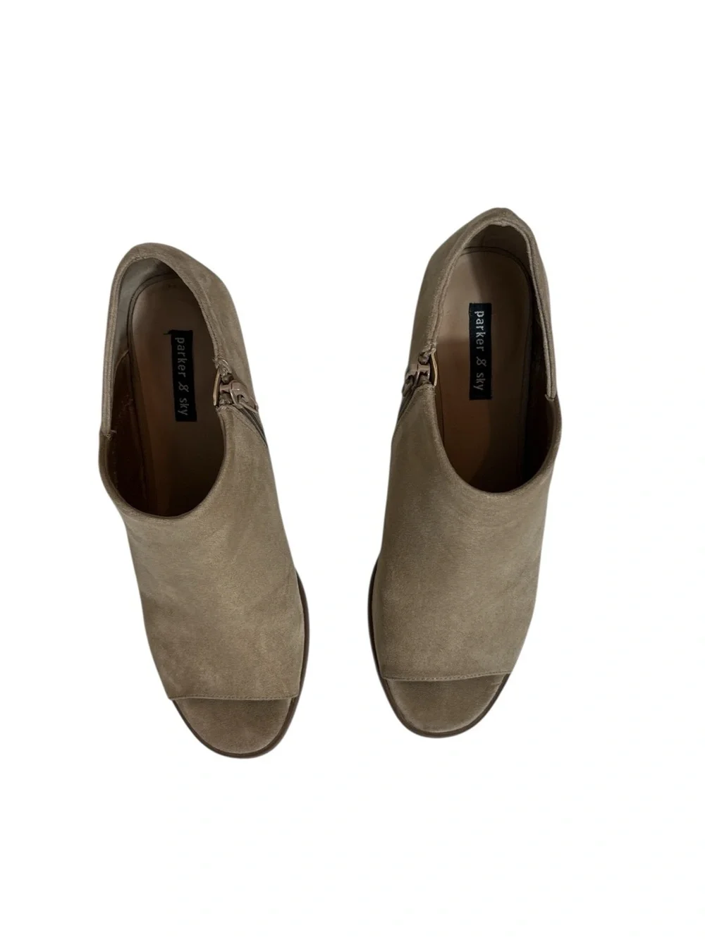 Parker & Sky Faux Suede Peep Toe Ankle Booties - Taupe / Tan Sz 9